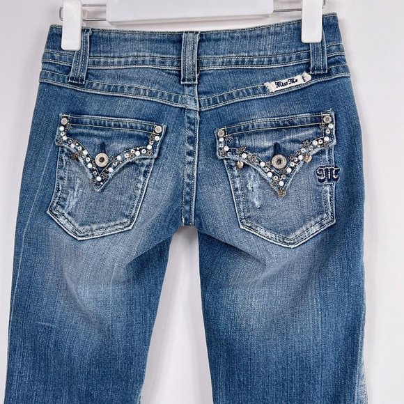 Miss Me Heart Charm Embellished Low Rise Blue Denim Cropped Capri Jeans Size 25 - Picture 5 of 12